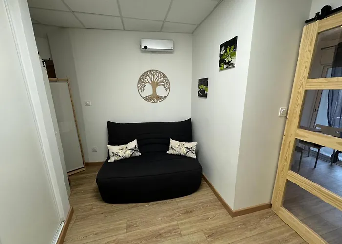 דירה Cosy Au Coeur De *